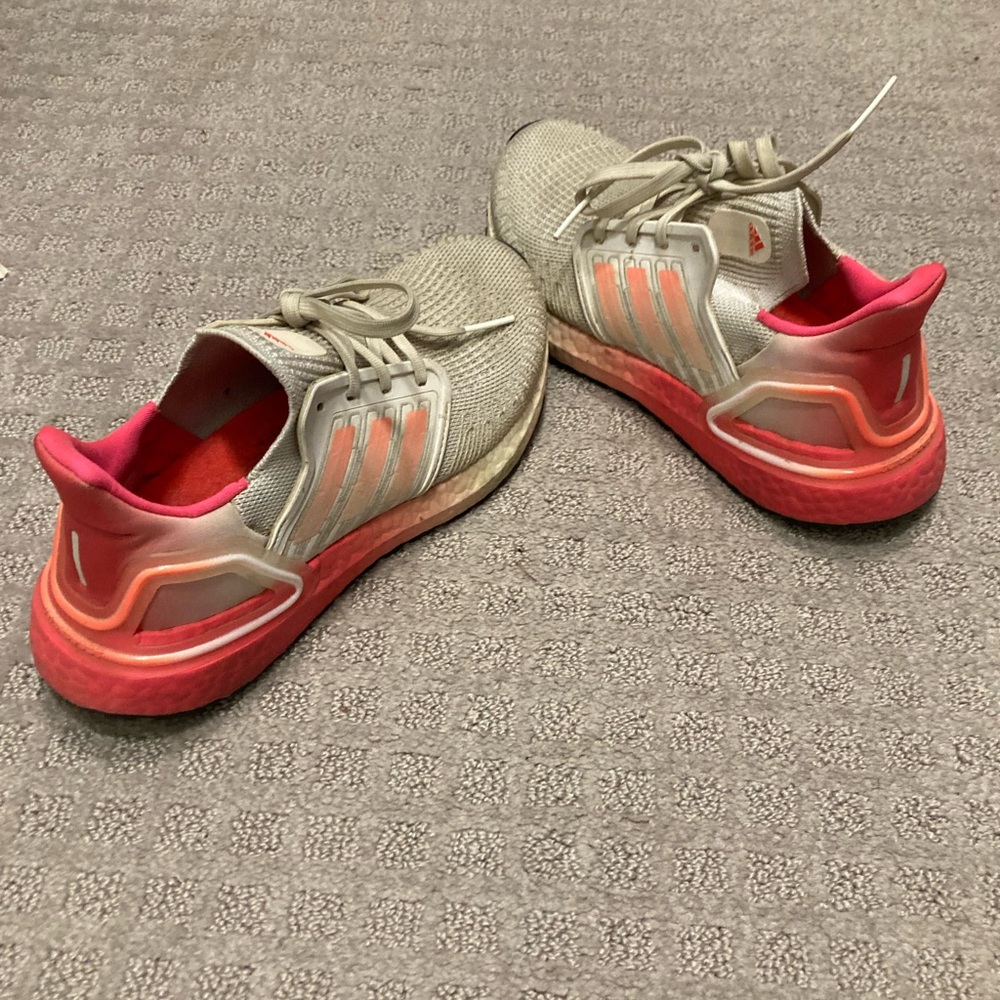 Adidas UltraBoost pink and white sneakers size 7 - Picture 3 of 5